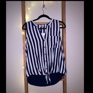 Button down Women’s tank top